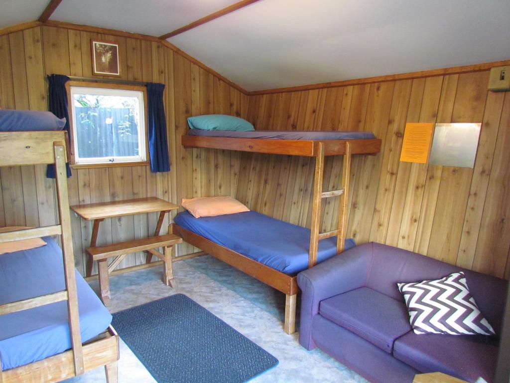 Baylys Beach Holiday Park Стая снимка