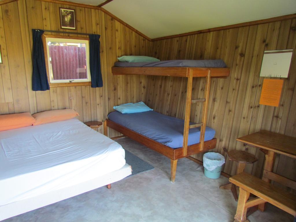 Baylys Beach Holiday Park Стая снимка